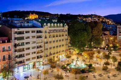 Deluxe Double Room with View 5