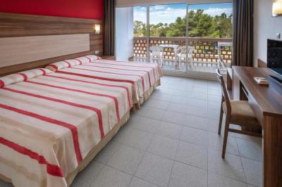 Quarto Triplo Standard (2 Adultos + 1 Crian&ccedil;a) 5