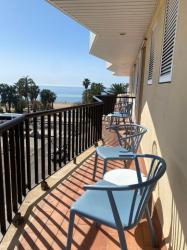 Double or Twin Room with Side Sea View 2