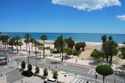 Suite with Sea View 12