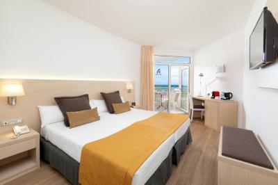 Superior Double or Twin Room with Terrace 6