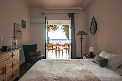 Deluxe Sea View Beach Floor Terrace 5