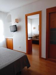 Deluxe Double Room with Sitting Room 5