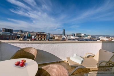 Deluxe Double Room with Balcony & Spa access 6