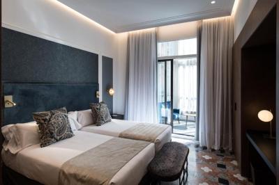 Executive Room with Terrace & Spa Access 8
