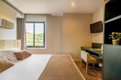 Double or Twin Room 7