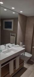 Deluxe Family Room 7