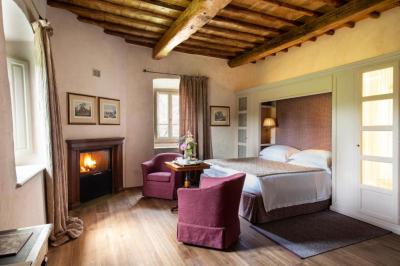 Suite J&uacute;nior 8