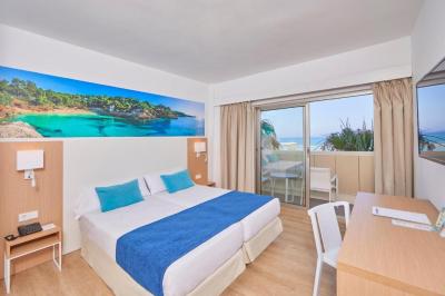 Quarto Twin com Varanda e Vista Mar 5