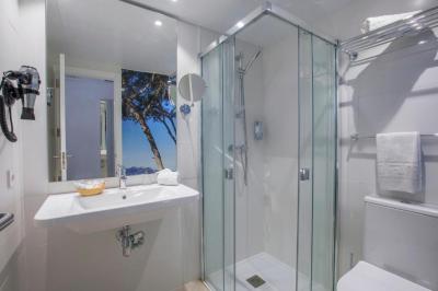 Apartamento com 1 Quarto e Varanda (3 Adultos + 1 Crian&ccedil;a) 11