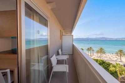 Quarto Twin com Vista Mar Lateral 12