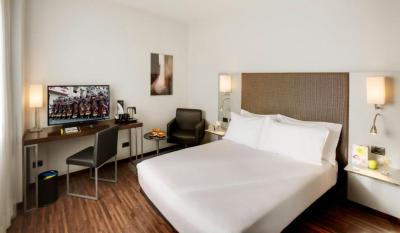 Double Room 2