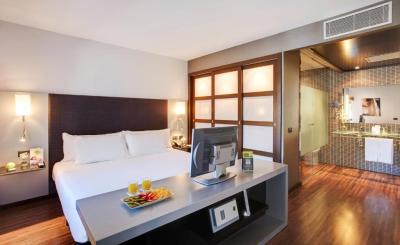 Queen Suite 3
