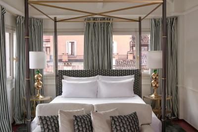 Junior Suite Deluxe 8