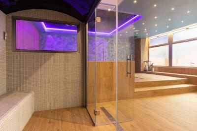Habitaci&oacute;n y acceso al SPA 6