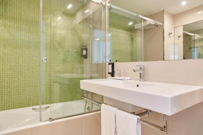 Chambre Double ou Lits Jumeaux - Vue sur Mer 3