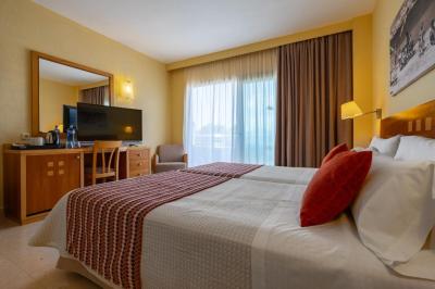 Double or Twin Room with Balcony 1