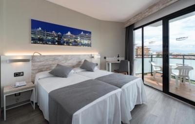 Habitaci&oacute;n Doble (3 adultos) 12