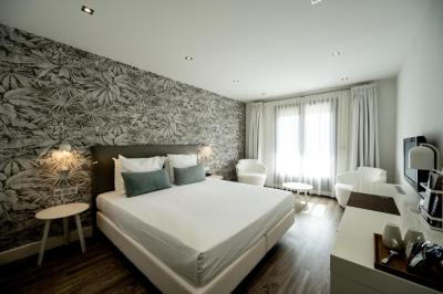 Suite con vistas al jard&iacute;n 9