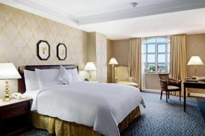 Chambre Lit King-Size Ex&eacute;cutive 3