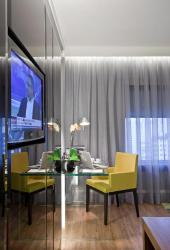 Quarto Executivo com 1 Cama de Casal 1