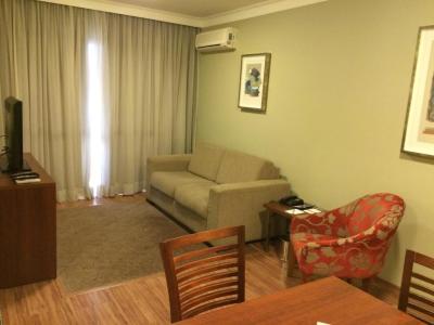 Executive Suite 4