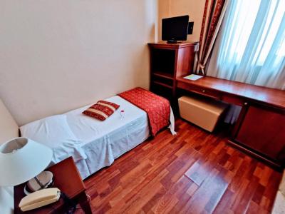 Quarto Individual 7