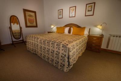Quarto Qu&aacute;druplo com Casa de Banho 6