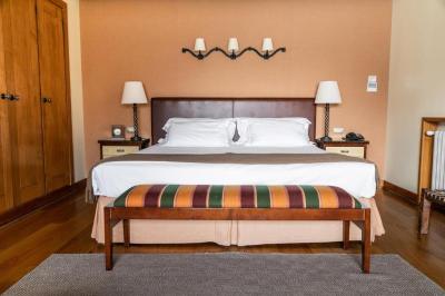 Suite Luxo Lago Moreno 3