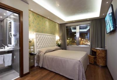 Deluxe Single Room with City View and Full Breakfast 15
