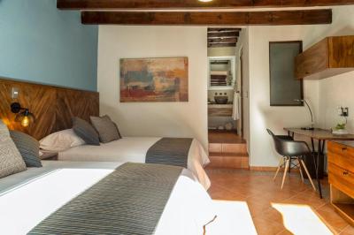 Double Room with Two Double Beds 1