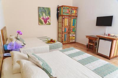 Family Room 1