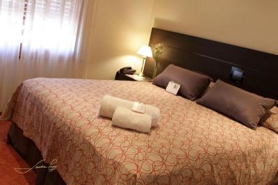 Standard Double or Twin Room 1