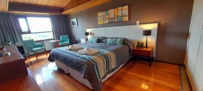 Superior Suite with Lake View 1