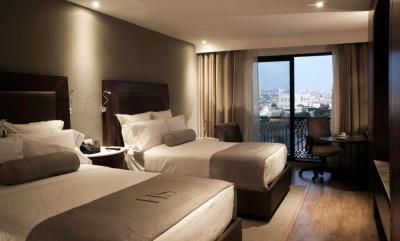 Executive Zimmer mit 2 Doppelbetten 3