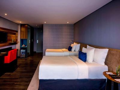 Deluxe Twin Room 4