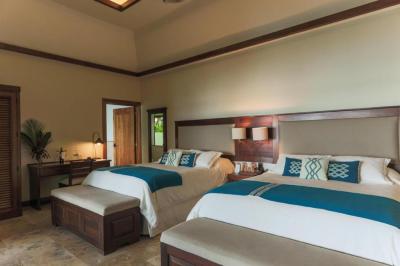 Garden View Room Queen 1
