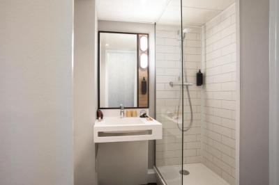 Standard Double Room 1