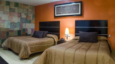 Double Room with Two Double Beds 2