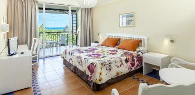 SUPERIOR ROOM SEA VIEW 3