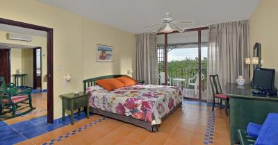 XTRA SOL SUITE 4