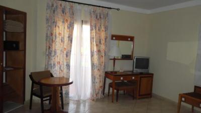 Standard Double Room 8