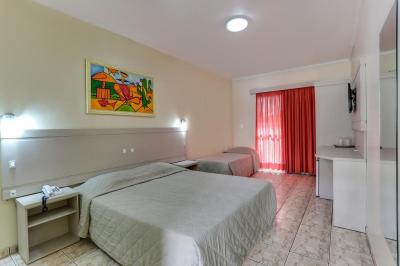 Deluxe Dreibettzimmer 2