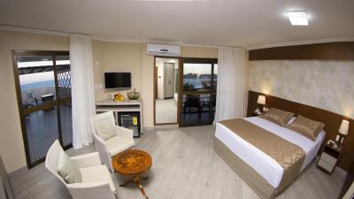 Quarto Deluxe com Vista Mar 3