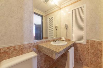 Single Room 2