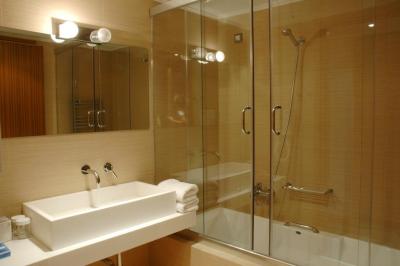 Triple Room 2