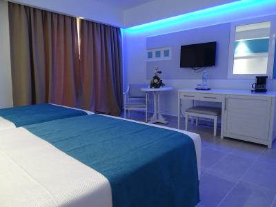 Superior Double Room 11