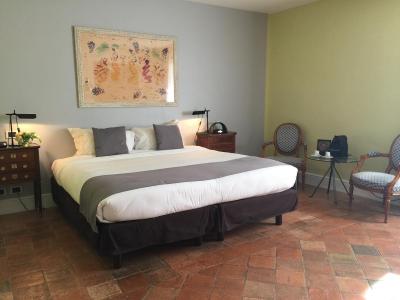 Double Room with Garden Terrace 4