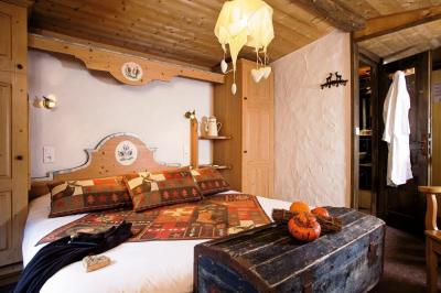 Standard Double Room 2