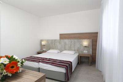One-Bedroom Apartment 3